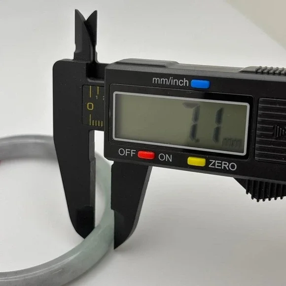 Jade Bangle - Picture 5 of 6